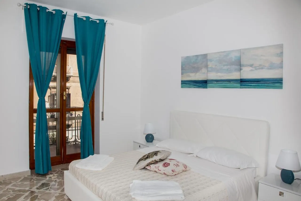 Ortigia Bridge Apartments Syracuse Italy